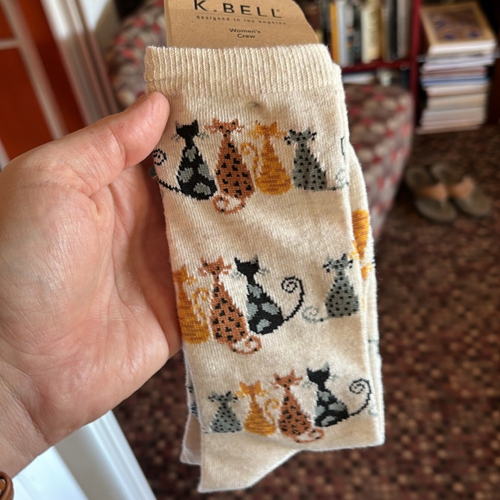 K. Bell Cat Patterned Socks - Picture 3 of 8